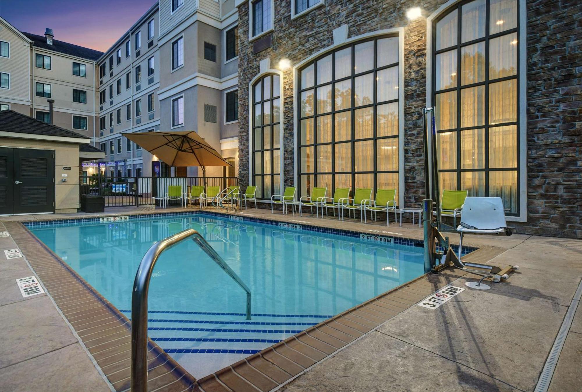 Homewood Suites By Hilton Eatontown Exteriér fotografie